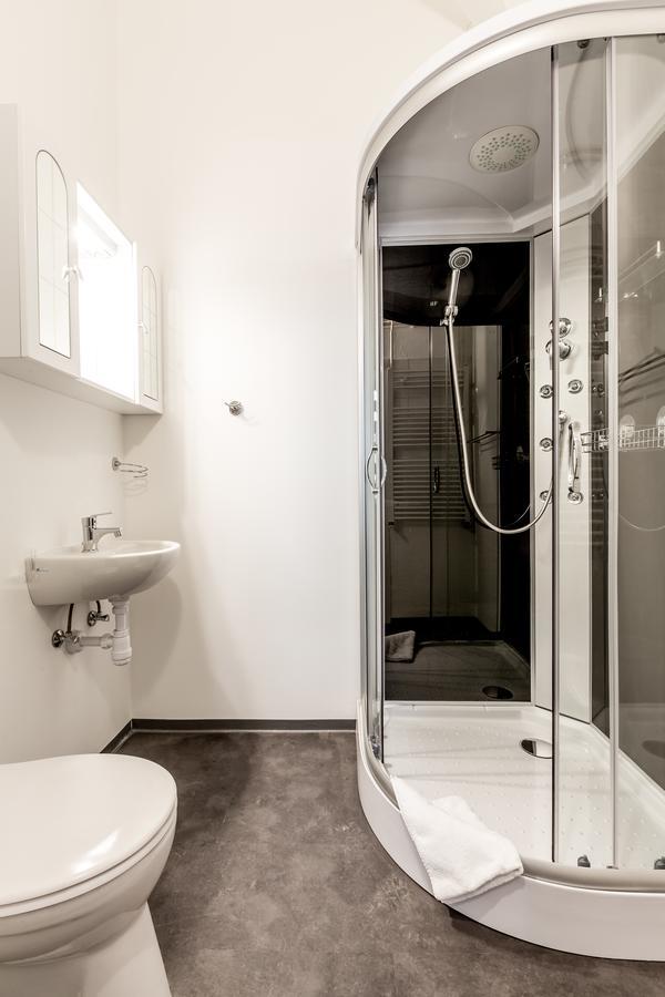Holiday & Business Apartments 1160 เวียนนา ภายนอก รูปภาพ