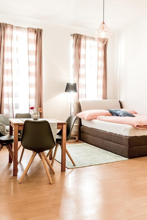 Holiday & Business Apartments 1160 เวียนนา ภายนอก รูปภาพ
